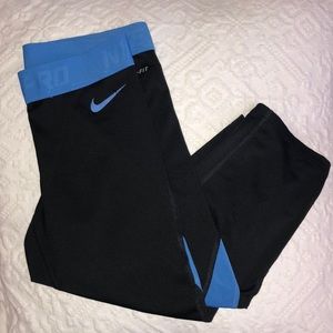 Nike crop legging
